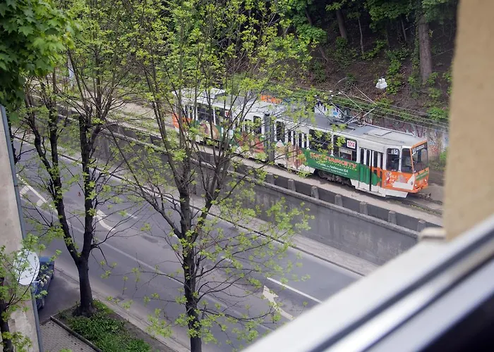 バジェット エコテル 3* リヴィウ